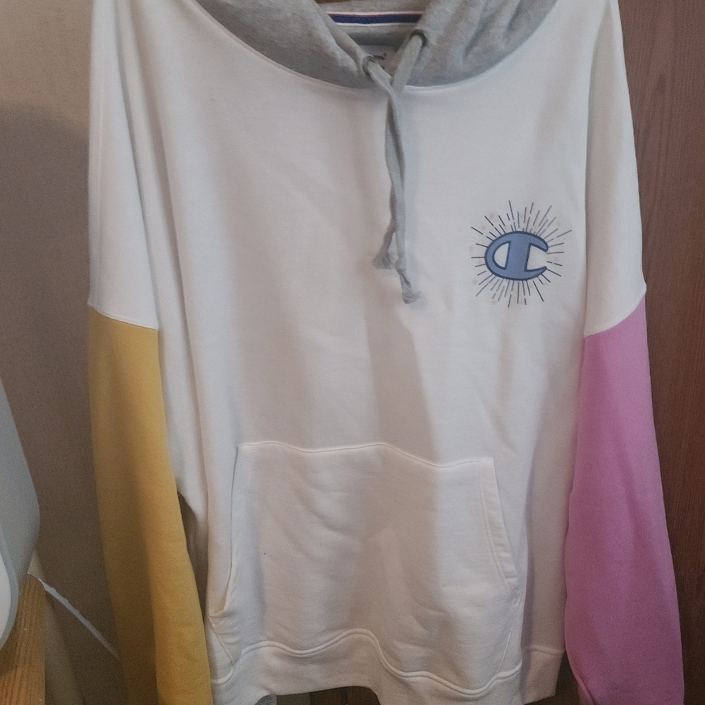 Womens Champion pullover hoodie